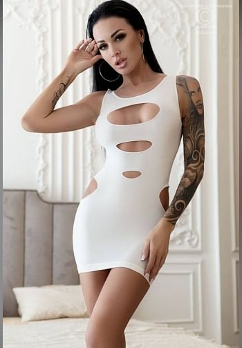 Vestido sexy con recortes blan